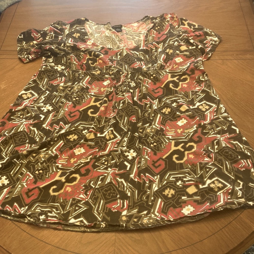 Calvin Klein coverup/lounger Size 2x Aztec print